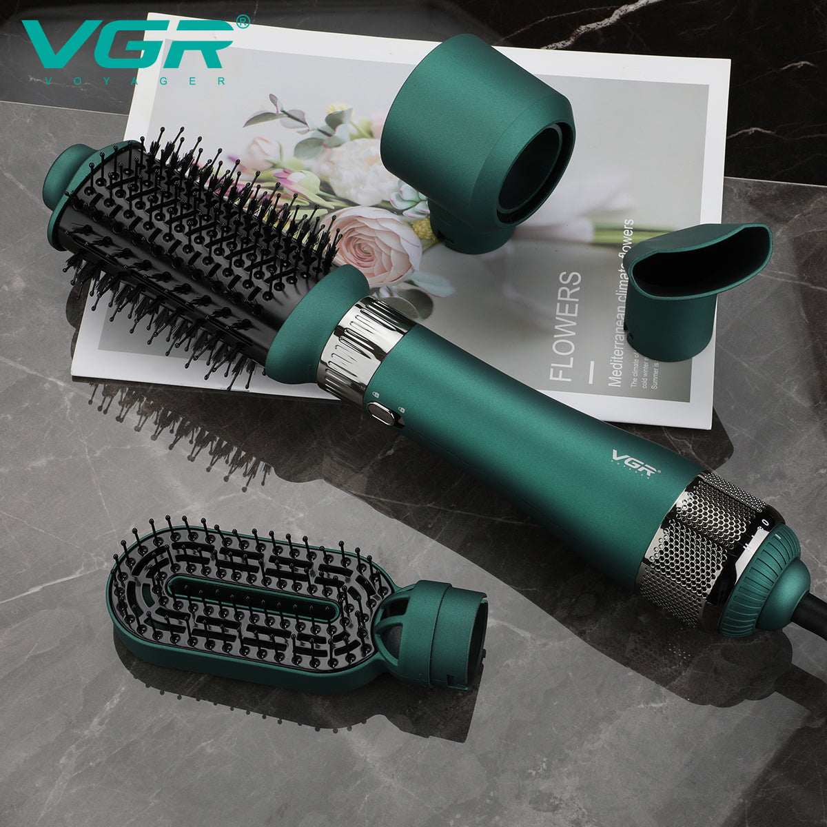 VGR V-493 – Styler ad Aria Calda 4 in 1 con Tecnologia Ionica