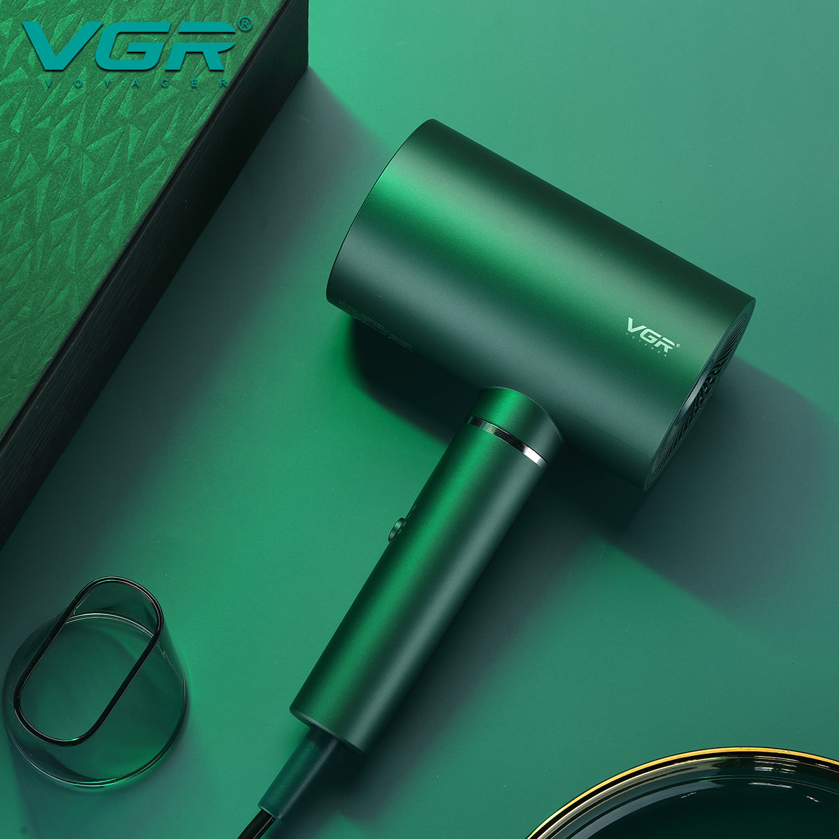 VGR V-431 – Asciugacapelli Professionale 1600-1800W